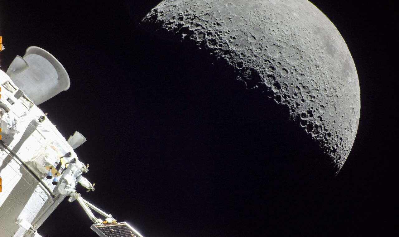 Artemis III Görevi İçin Ay Kıyafetleri ve İniş Modülü Testleri Tamamlandı
